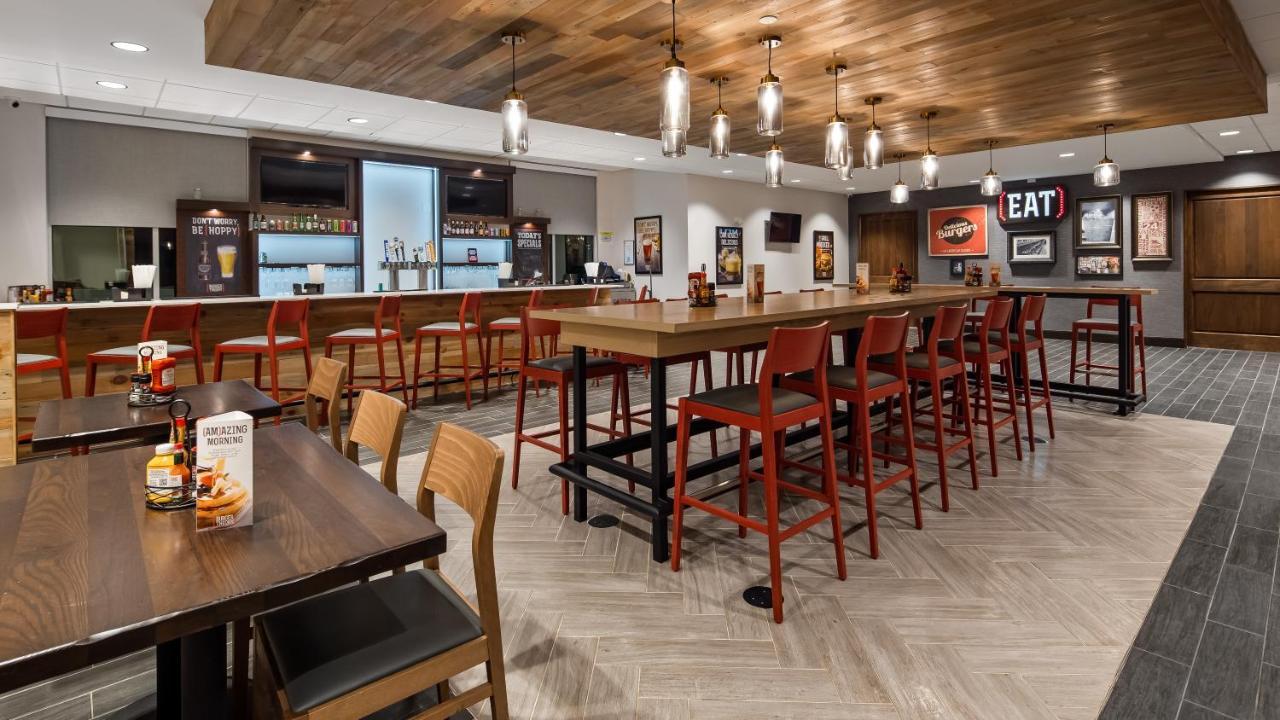 Holiday Inn - Clarksville Northeast By Ihg Ngoại thất bức ảnh